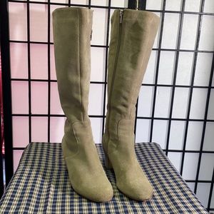 Natural Comfort Leather Boots Size 8M